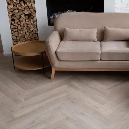Виниловая плитка VinilPol Herringbone Glue 9944 Паркет Палладио клеевая
